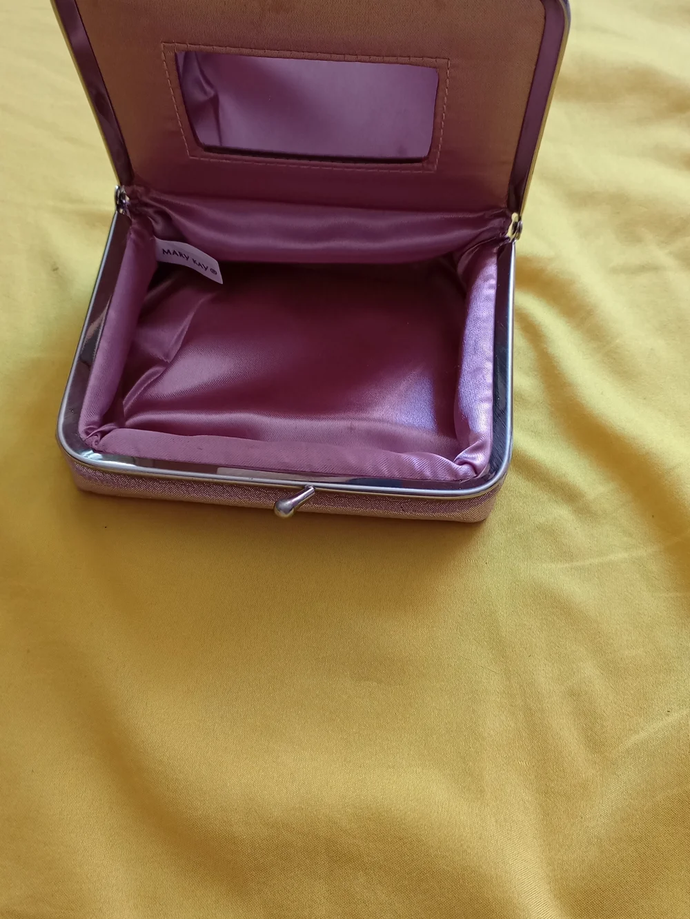 Mary Kay Pink Faux-Leather Card & Key Holder with Silver Trim